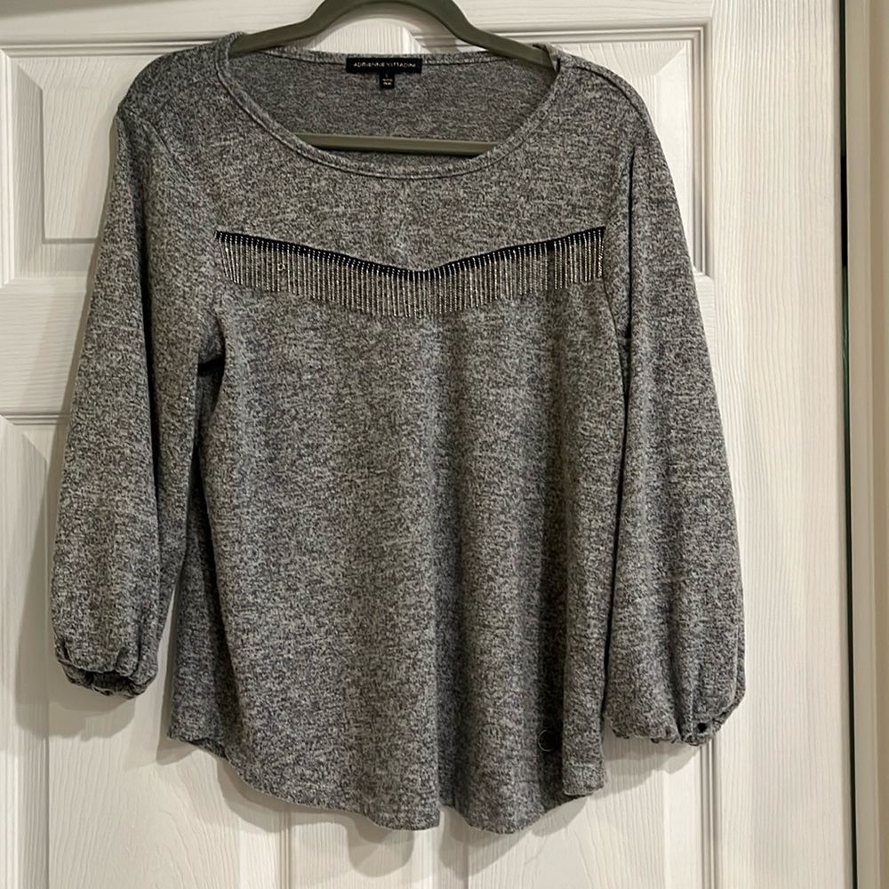 Adrienne Vittadini grey fringed sweater size L  With elastic wrists